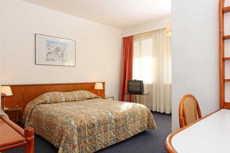 Hotel Sagitta Geneva Ruang foto